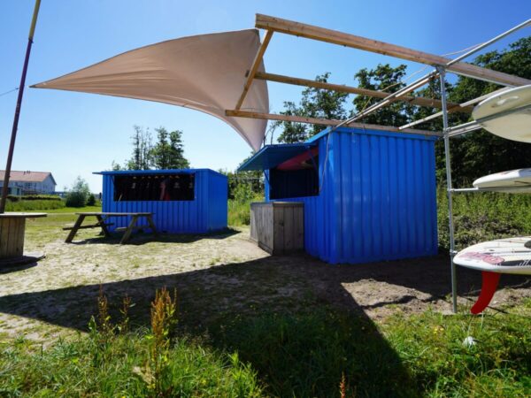Conteneur Bar Démontable 3×2 mètres Bleu RAL 5012 - Image 2