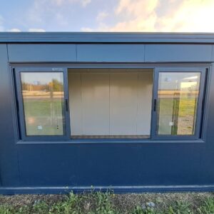 BUNGALOW BULLE DE VENTE 4 M x 2.40 M x 2.50M